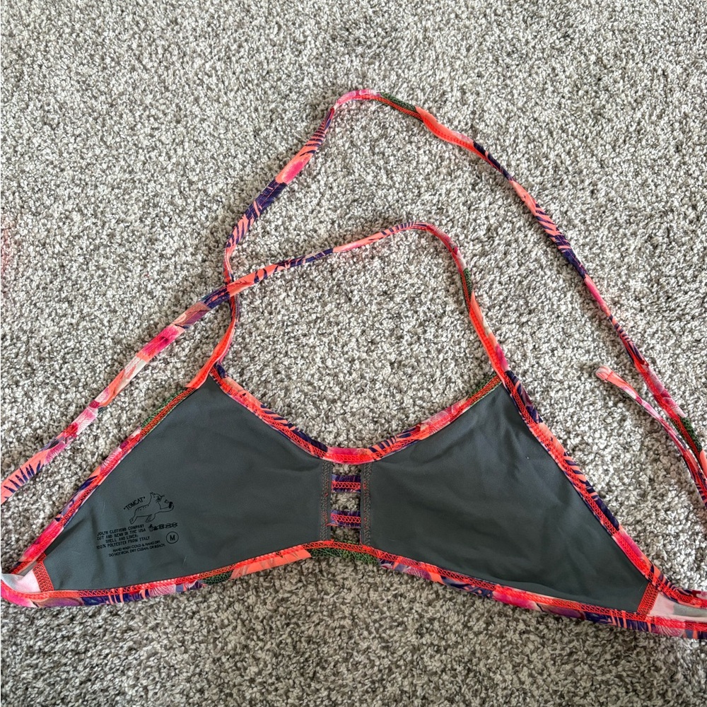 JOLYN “Tomcat” M bikini top - Picture 2 of 3